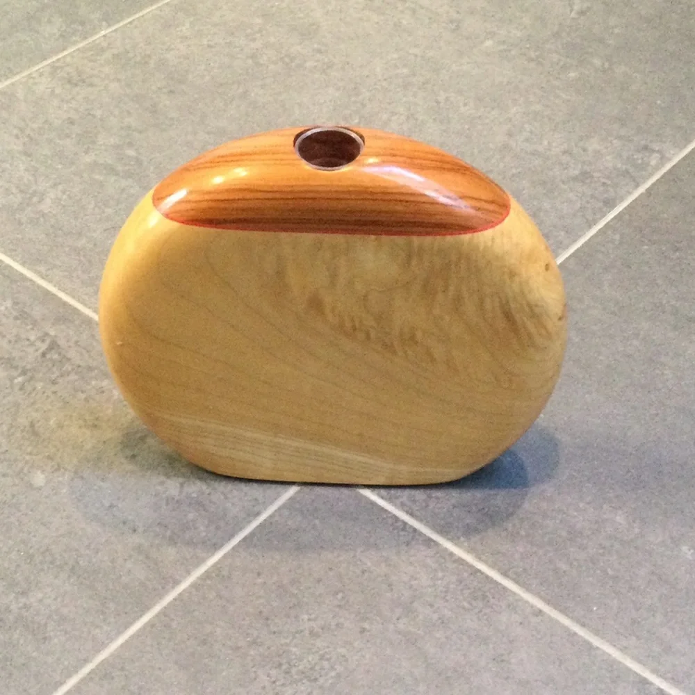 Tulipwood and maple wooden vase (5.5” x 1.5” x 6.25”)